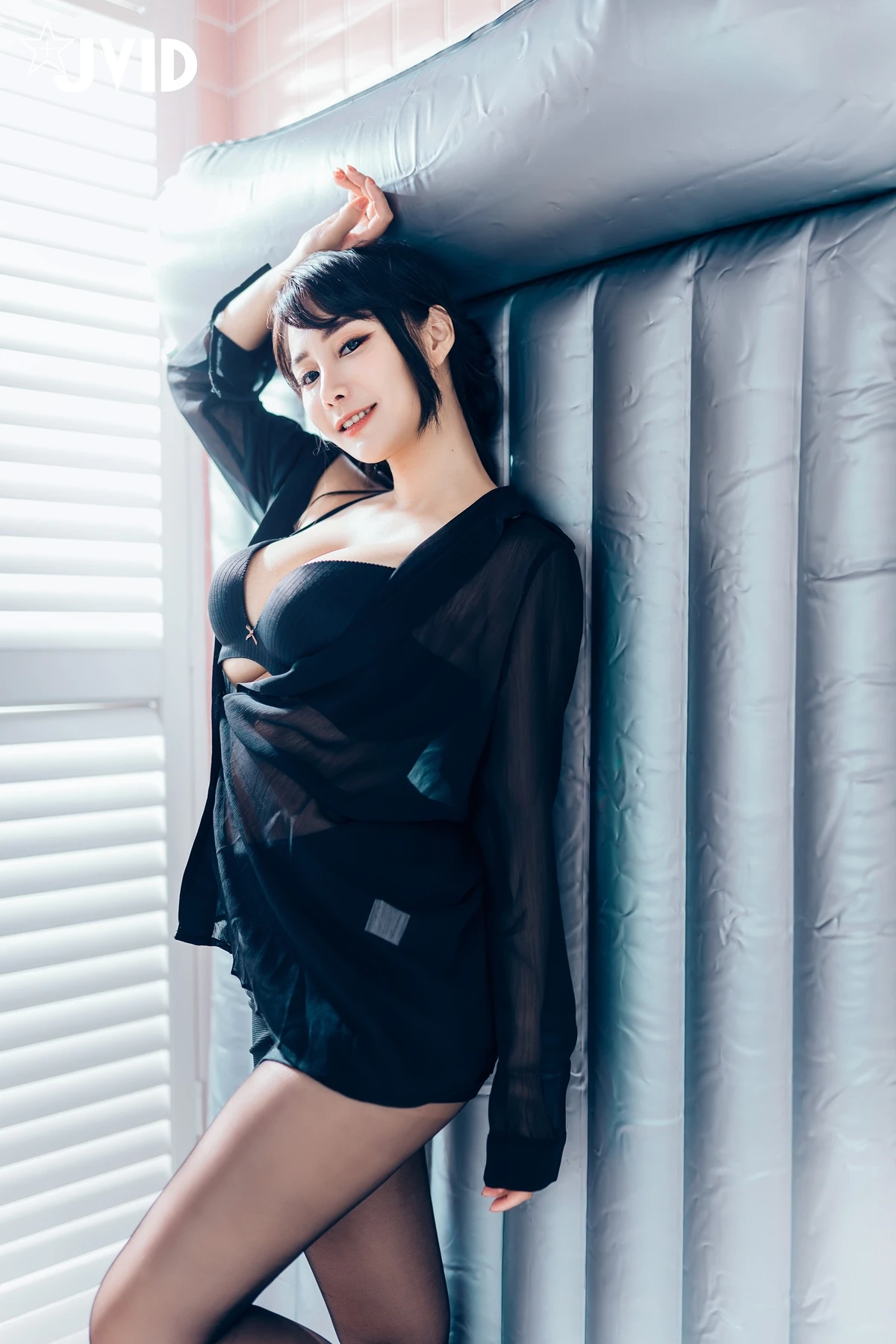 JVID Lele 樂樂 & 飄飄哥 – 上司新人下属 无内黑丝终极奥义 Set.01 - P25