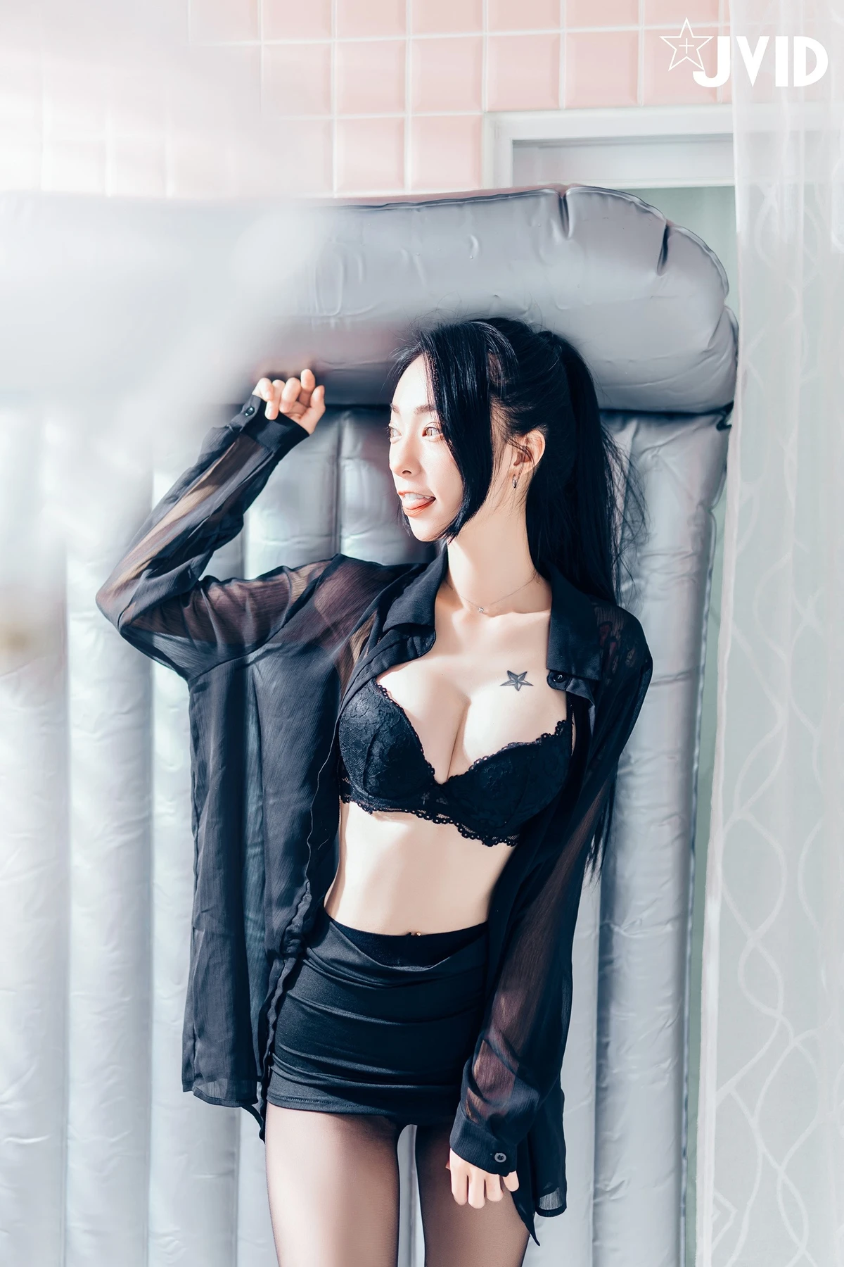 JVID Lele 樂樂 & 飄飄哥 – 上司新人下属 无内黑丝终极奥义 Set.01 - P30