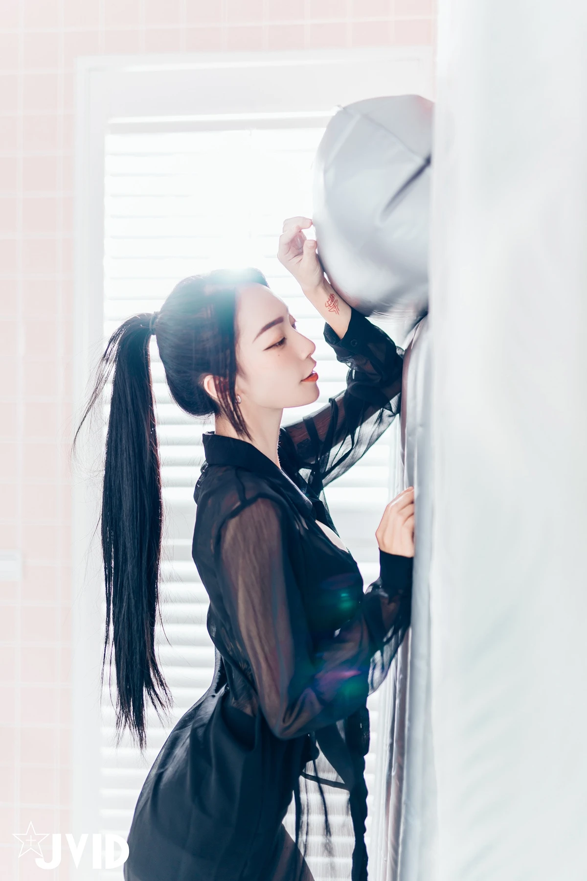 JVID Lele 樂樂 & 飄飄哥 – 上司新人下属 无内黑丝终极奥义 Set.01 - P31