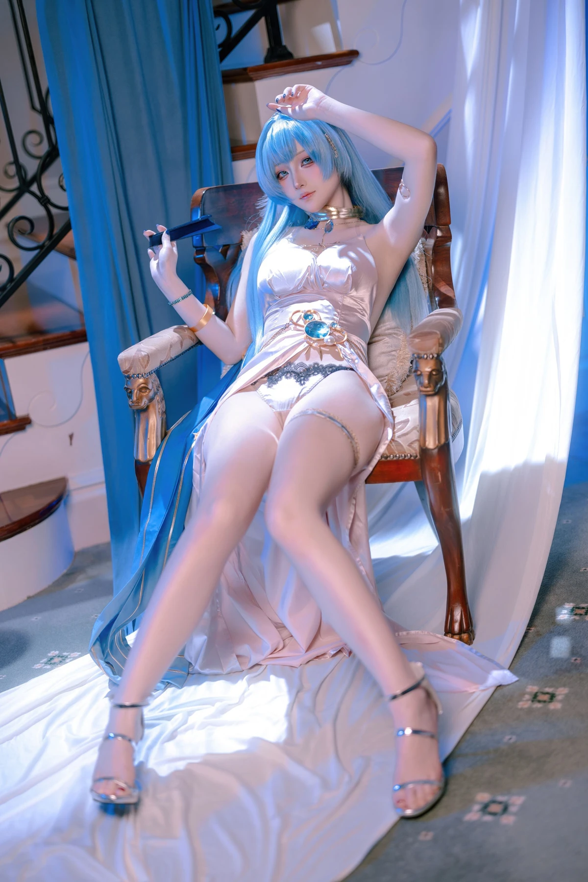 Cosplay 屿鱼 – 胜利女神 妮姬 海伦 礼服 - P17