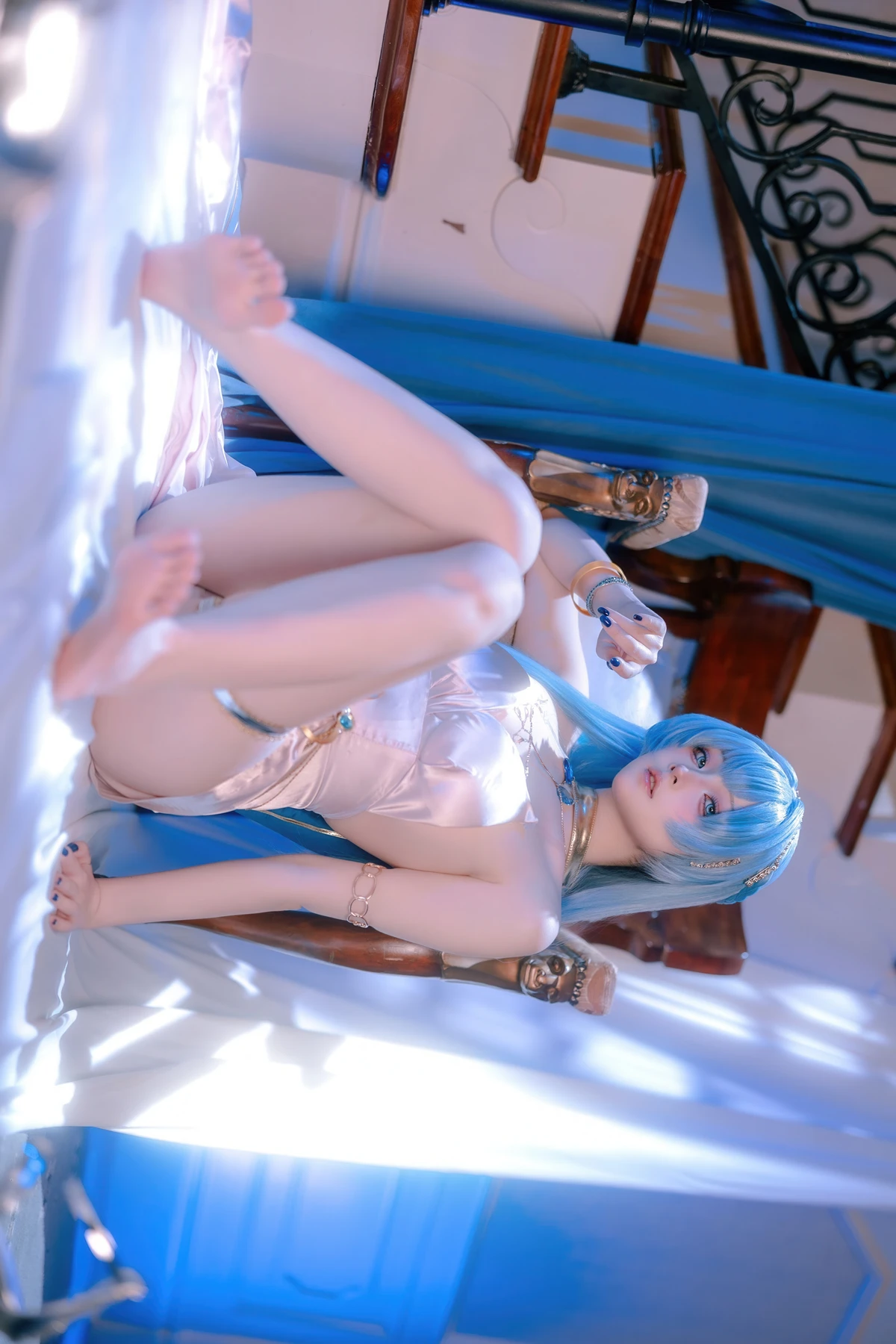 Cosplay 屿鱼 – 胜利女神 妮姬 海伦 礼服 - P23
