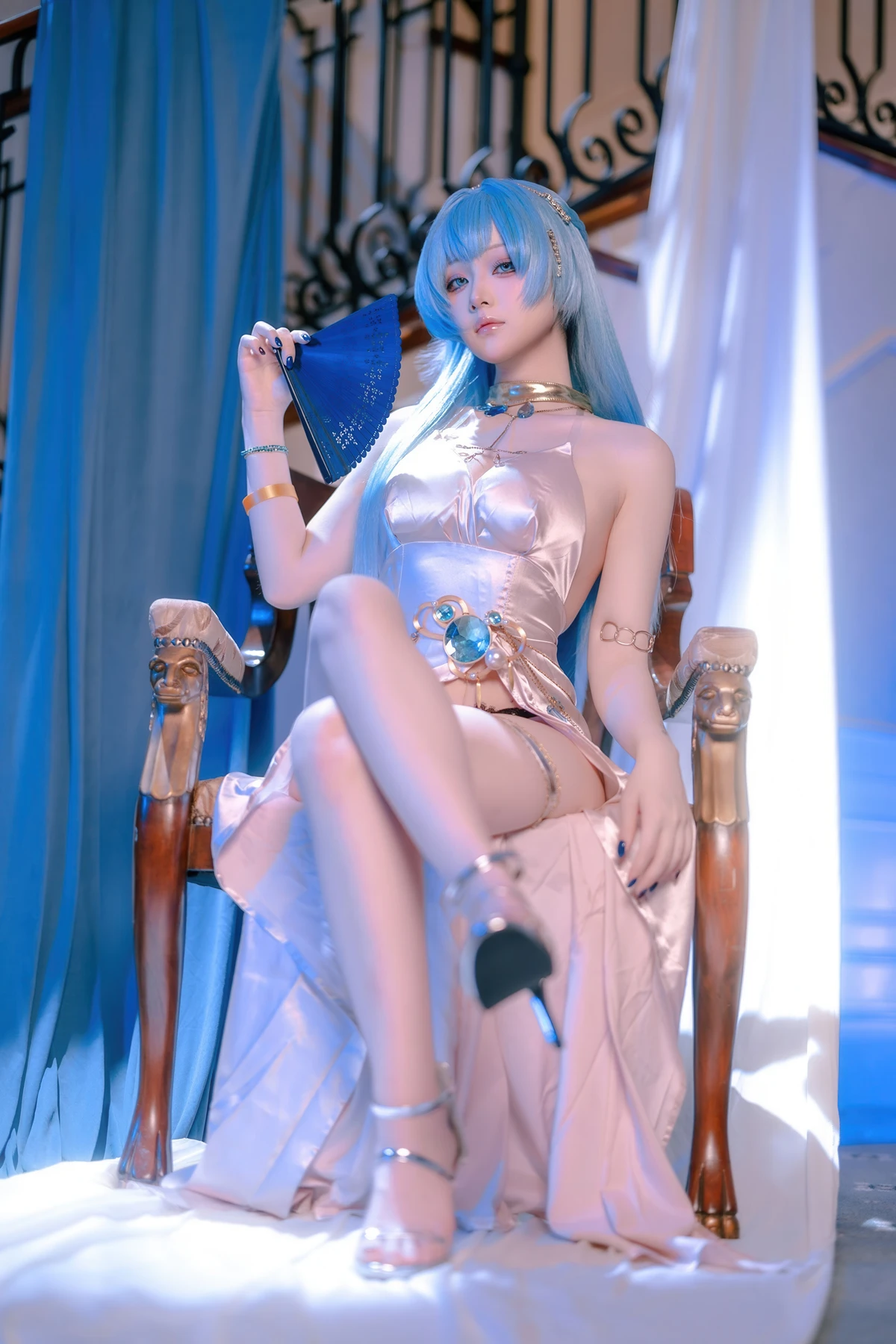 Cosplay 屿鱼 – 胜利女神 妮姬 海伦 礼服 - P40