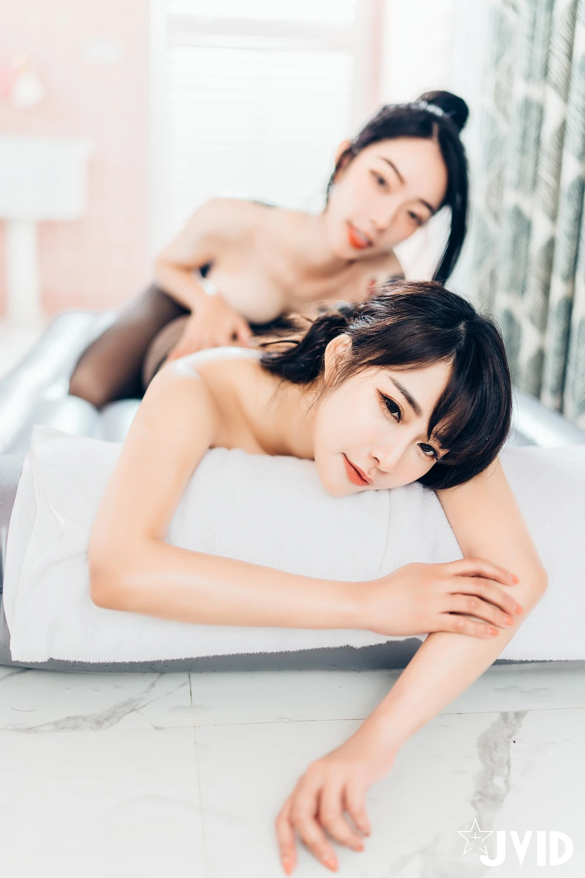 JVID Lele 樂樂 & 飄飄哥 – 上司新人下属 无内黑丝终极奥义 Set.02 - P50