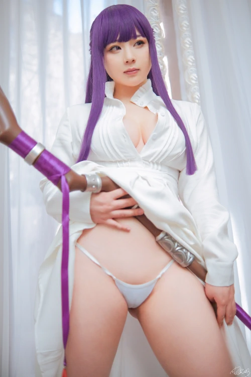 Cosplay 皮皮奶可可爱了啦 – 葬送的芙莉莲 菲伦