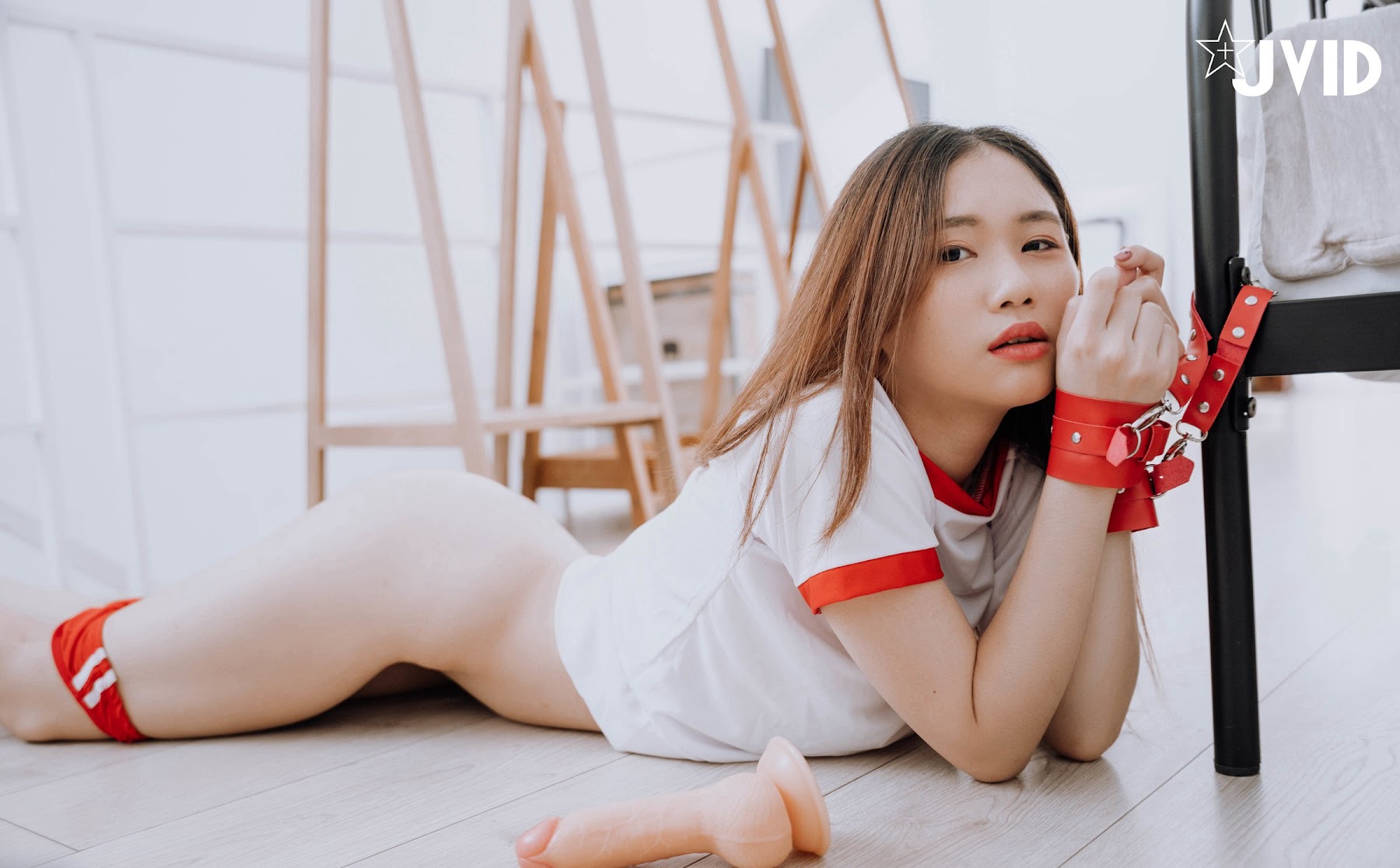 [JVID] 罗颖 – 学妹的小秘密 - P32