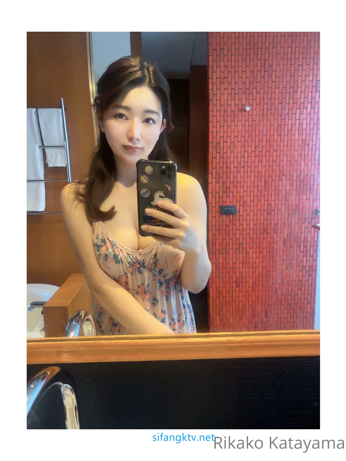 Rikako Katayama – OnlyFans 蜂腰大奶马甲线 甜心少妇性爱福利 优雅的气质甜美笑容让人沉醉 - P178