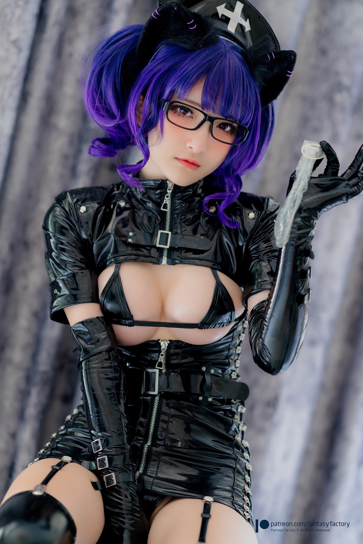 [Fantasy Factory] 小丁 – Cosplay写真 – 护士暗黑 - P35