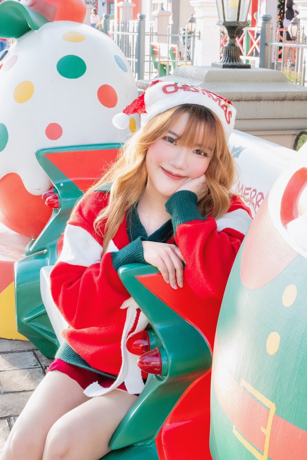 SiS Magazine P009 - P23