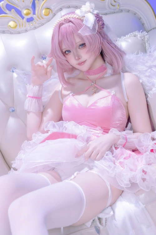 Cosplay 半半子Banbanko – 歐根親王Bunny