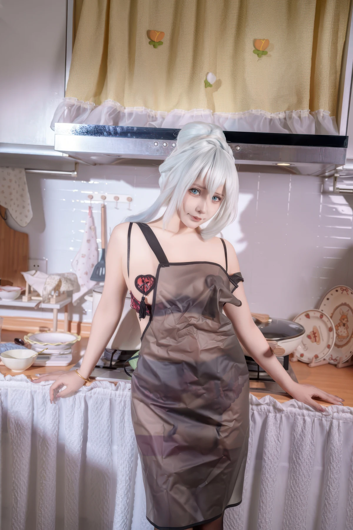 Cosplay 抱走莫子aa – 雪女厨娘 - P33