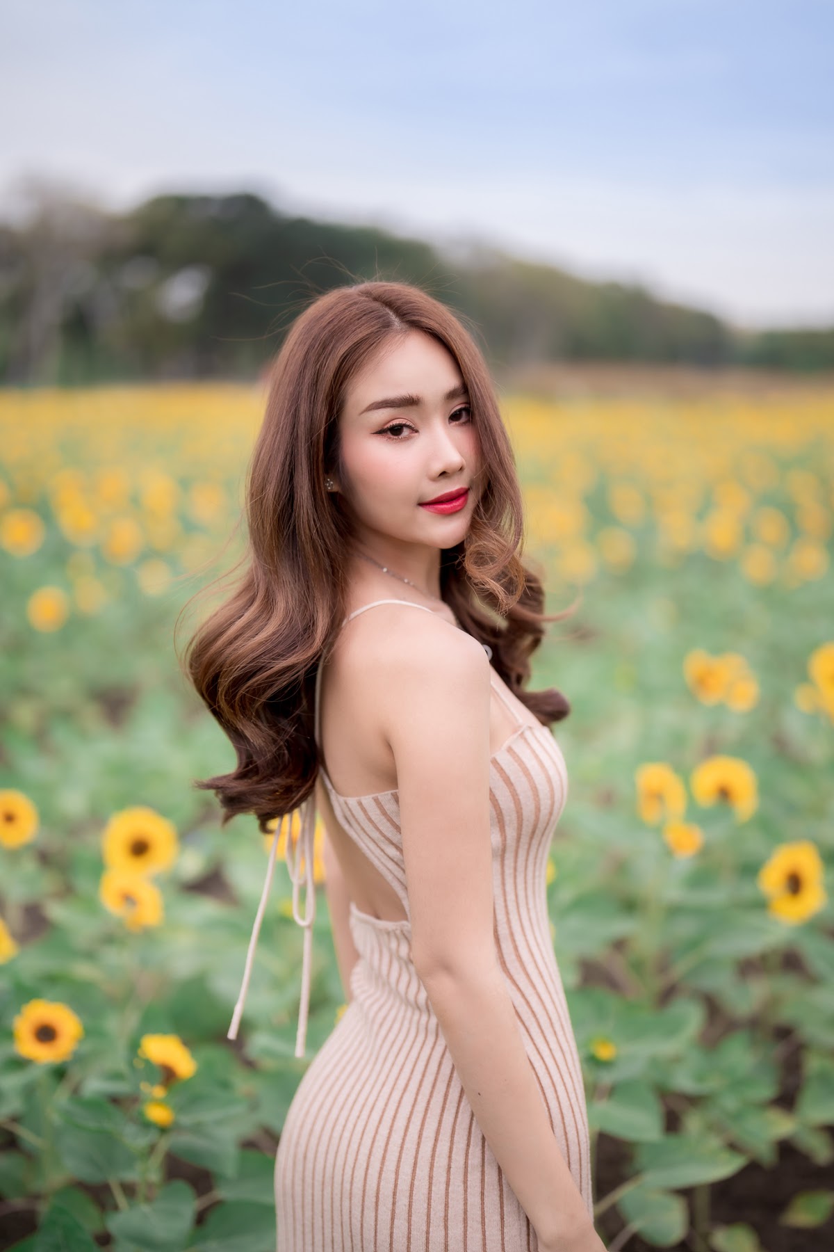 SiS Magazine P010 - P12
