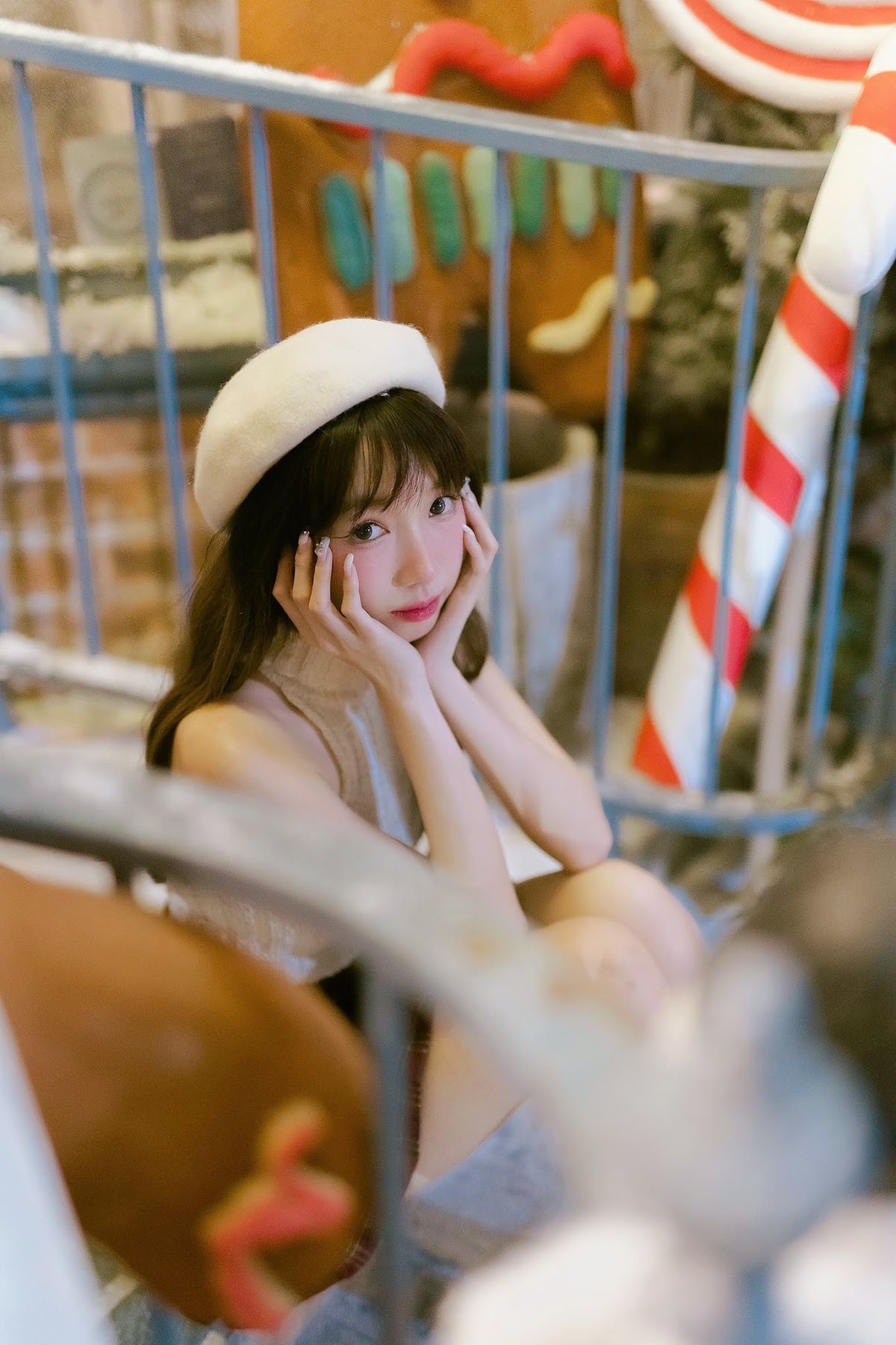 SiS Magazine P010 - P25