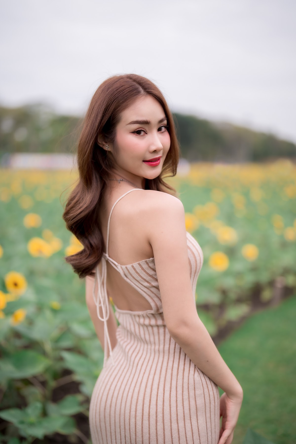 SiS Magazine P010 - P2