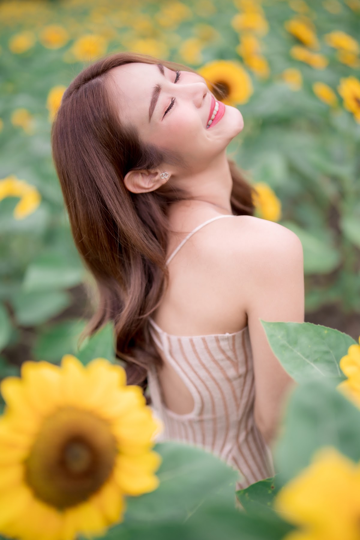 SiS Magazine P010 - P3