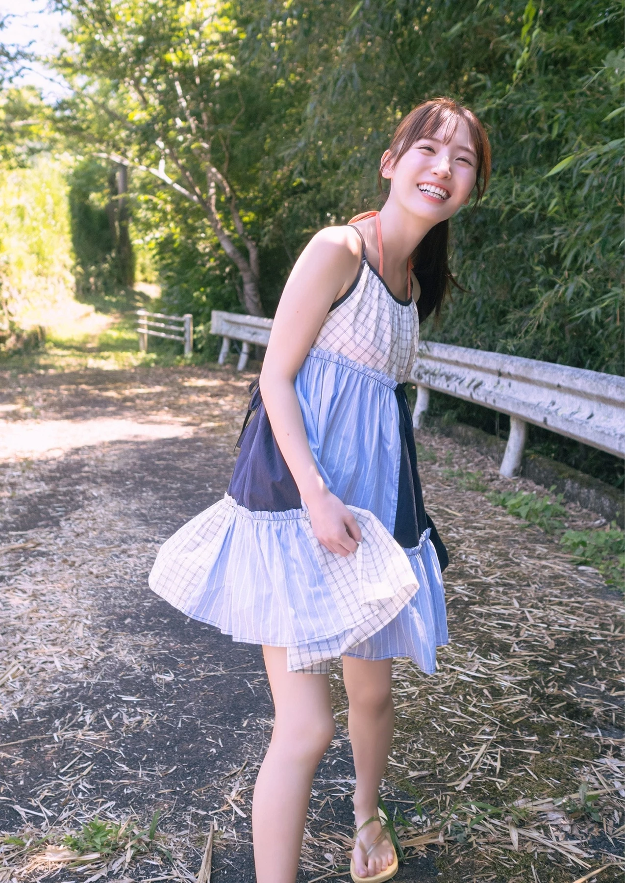 Yura Yura 由良ゆら, デジタル限定 YJ PHOTO BOOK 「“ゆらゆら”しないの……？」 Set.02 - P16