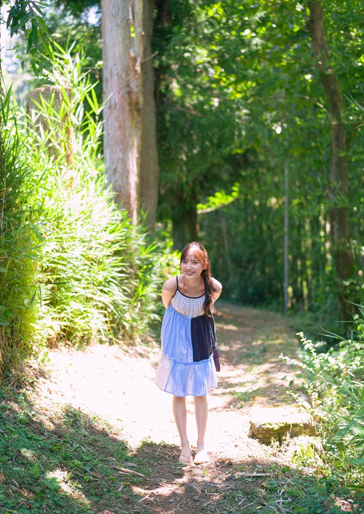Yura Yura 由良ゆら, デジタル限定 YJ PHOTO BOOK 「“ゆらゆら”しないの……？」 Set.02 - P17
