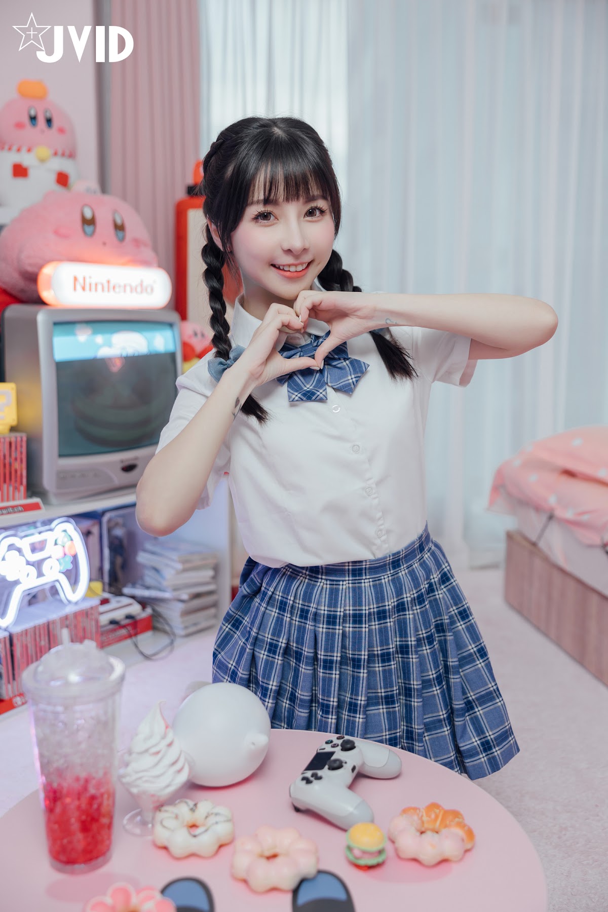 [JVID] Tiny – 量身訂製の性愛娃娃 - P10