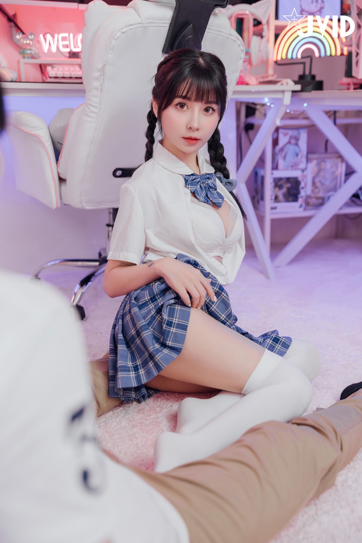 [JVID] Tiny – 量身訂製の性愛娃娃 - P31