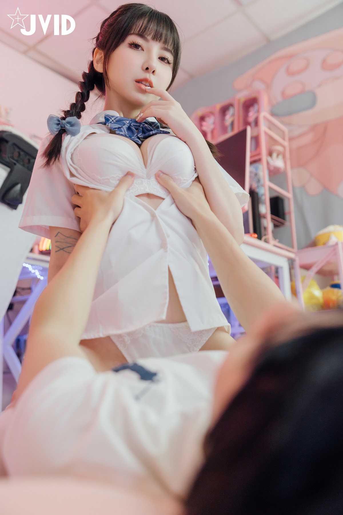 [JVID] Tiny – 量身訂製の性愛娃娃 - P68