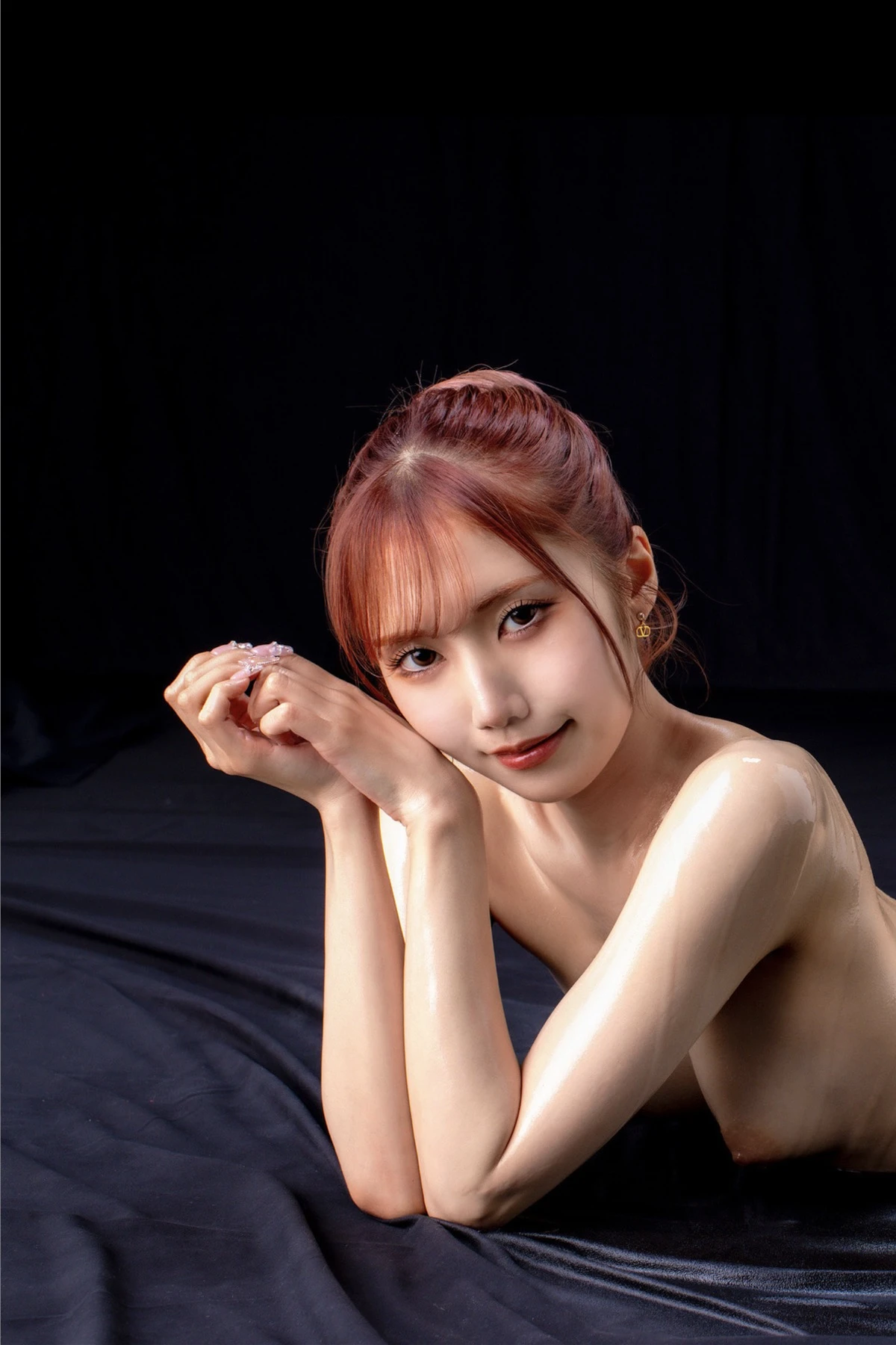Amiri Saito 斎藤あみり, Prestige 写真集 「絶対的透け透けテカテカポーズブック」 Set.02 - P36