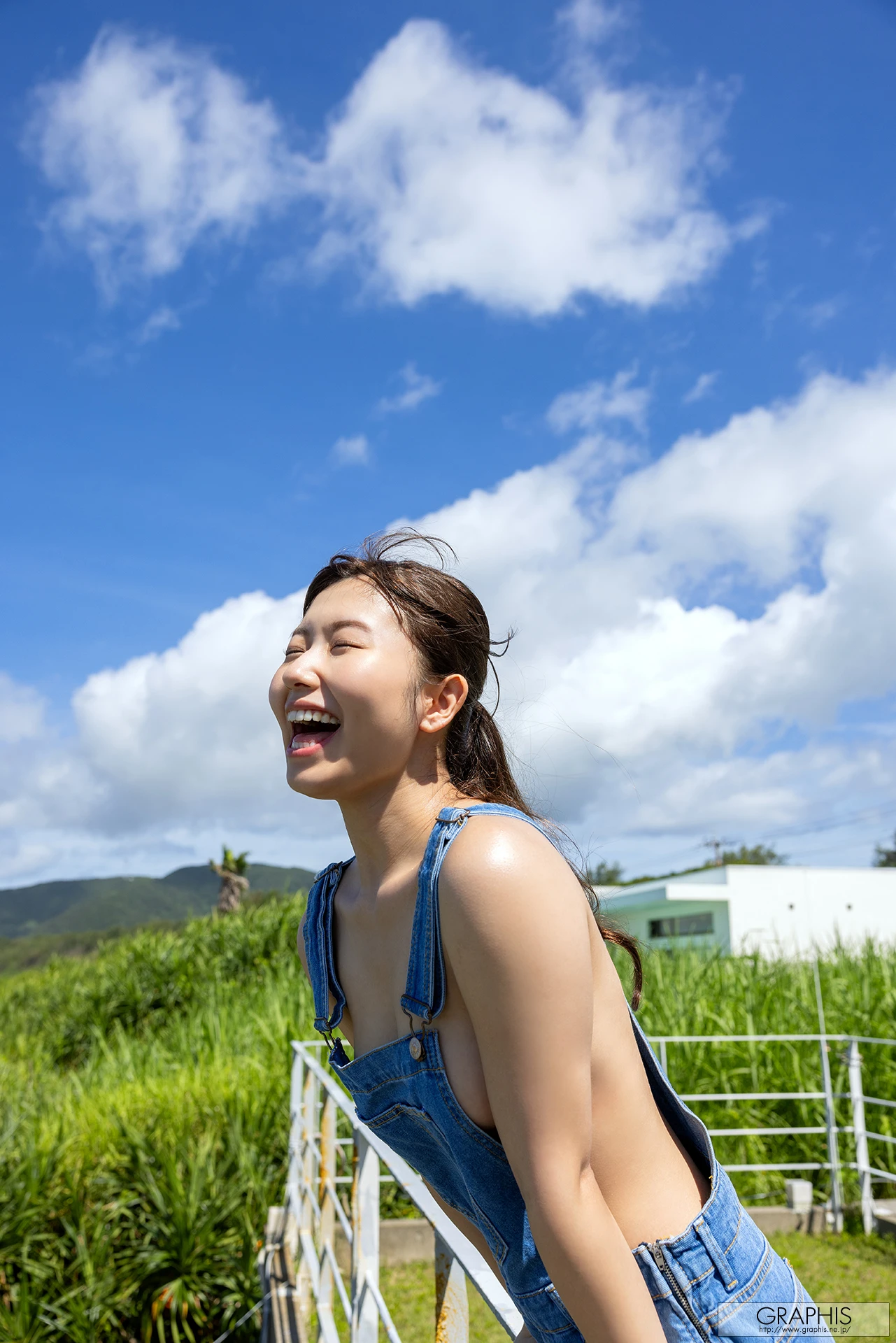 Miyu Aizawa 逢沢みゆ, Graphis New Year’s Holiday Special 2026 Vol.07 - P12