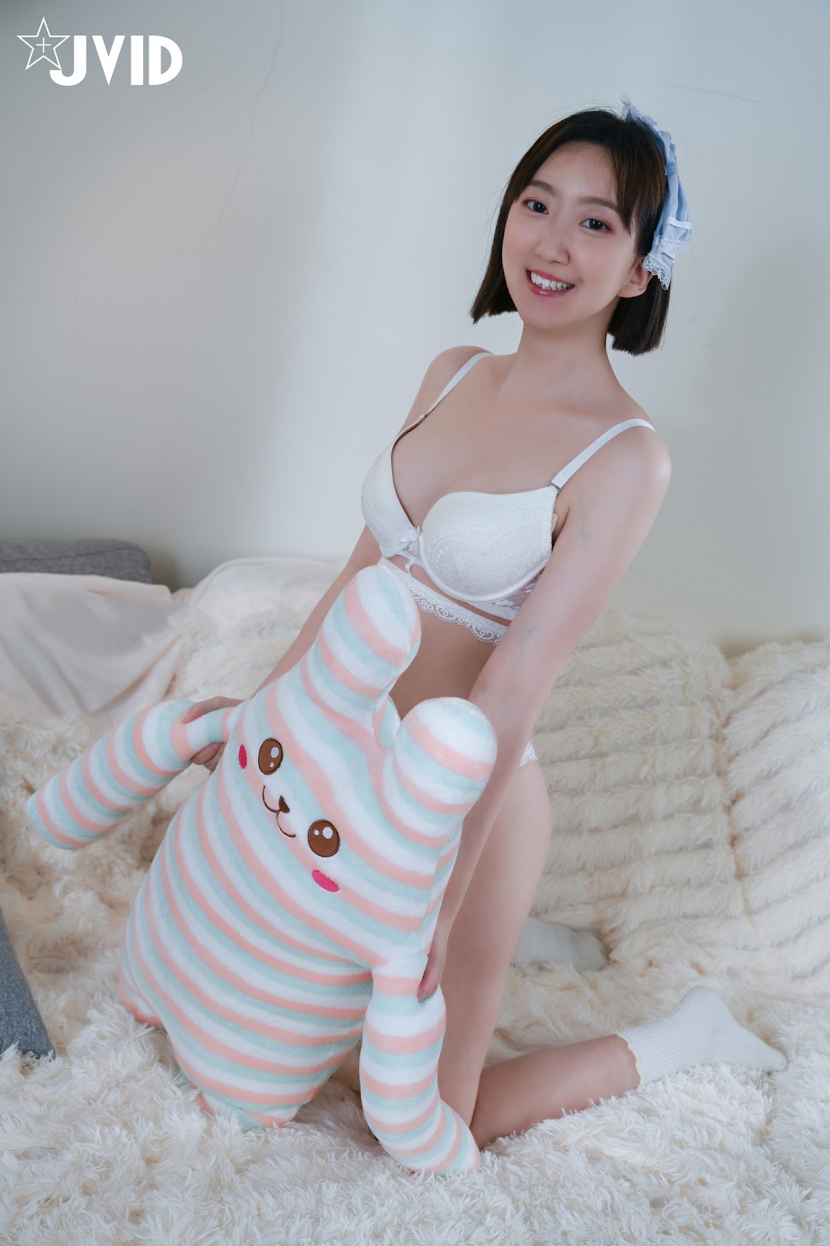 [JVID] Zoe – 来我家自习的邻居小妹妹 - P35