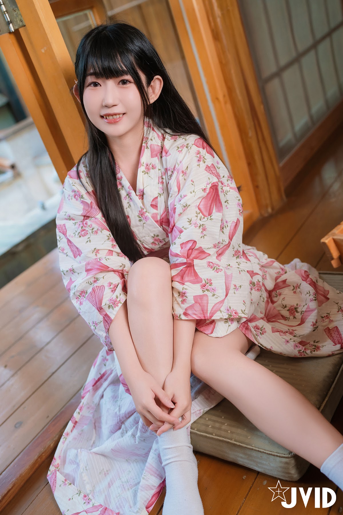 [JVID] 肉包Mini – 美乳人體盛 - P16