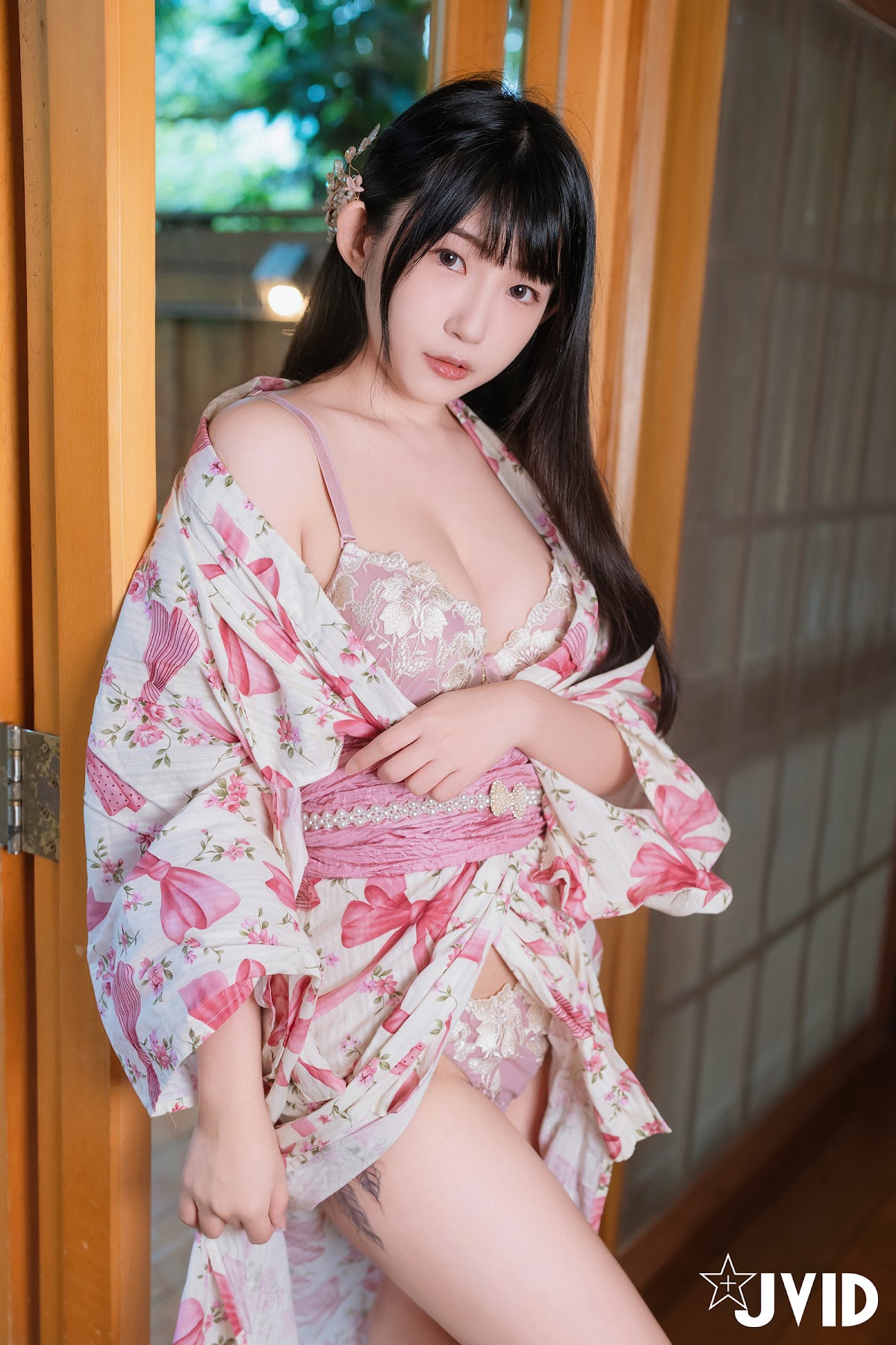 [JVID] 肉包Mini – 美乳人體盛 - P22