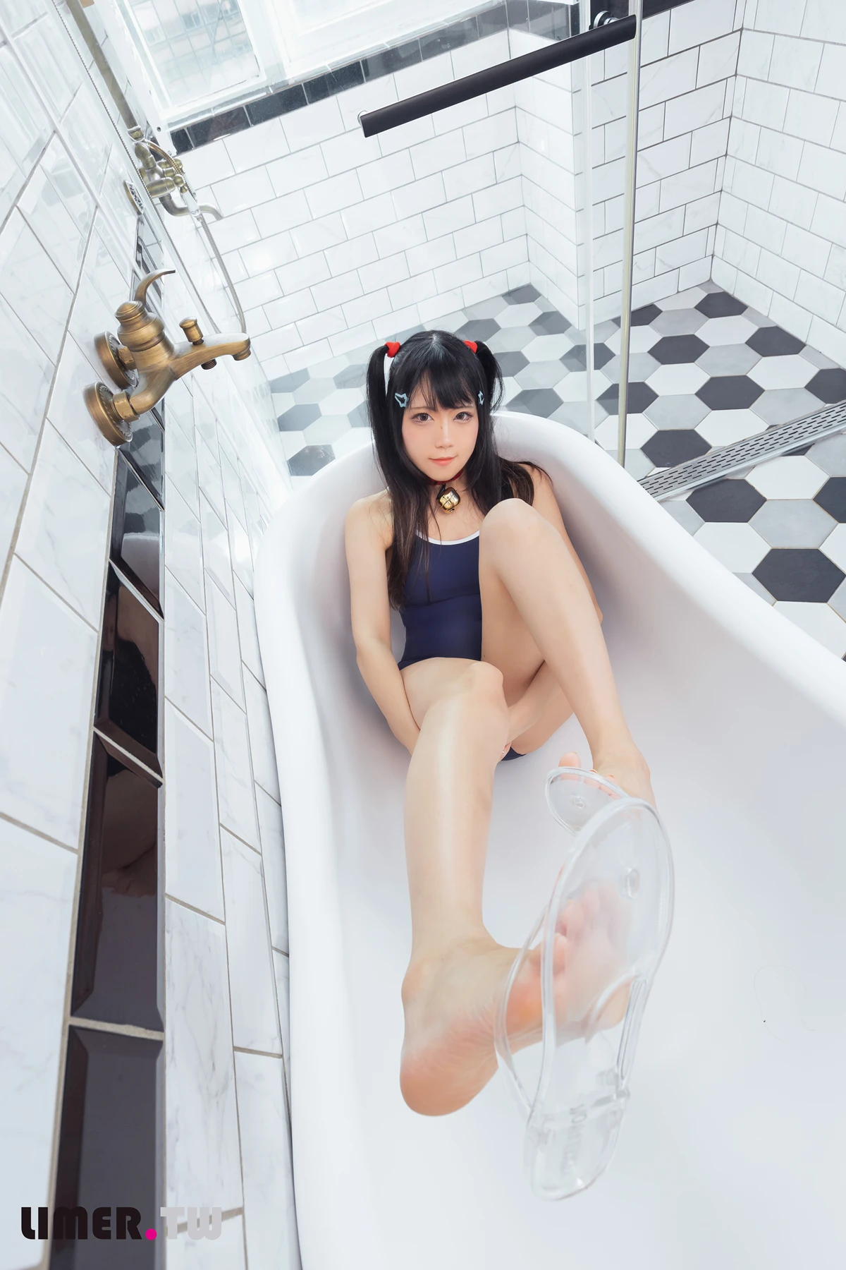Linnco, Limerence Photobook No.001 Set.01 - P25