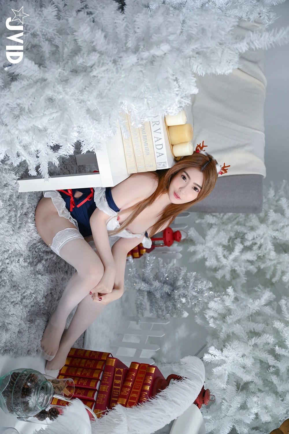 JVID 璃奈醬 – 璃奈醬耶誕感謝祭,一集三套服裝,三種玩法,三次高潮!! Set.01 - P16