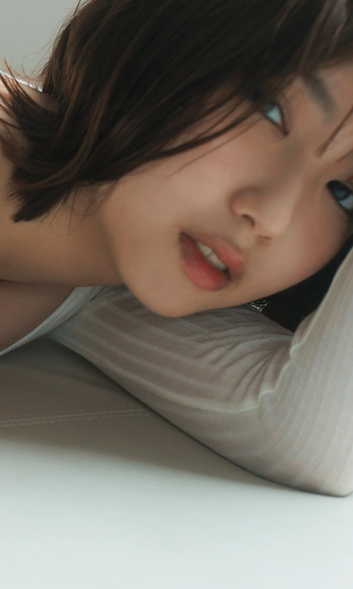 Aika Sawaguchi 沢口愛華, 週プレ Photo Book 「新東京亜熱帯～prologue～」 Set.02 - P16