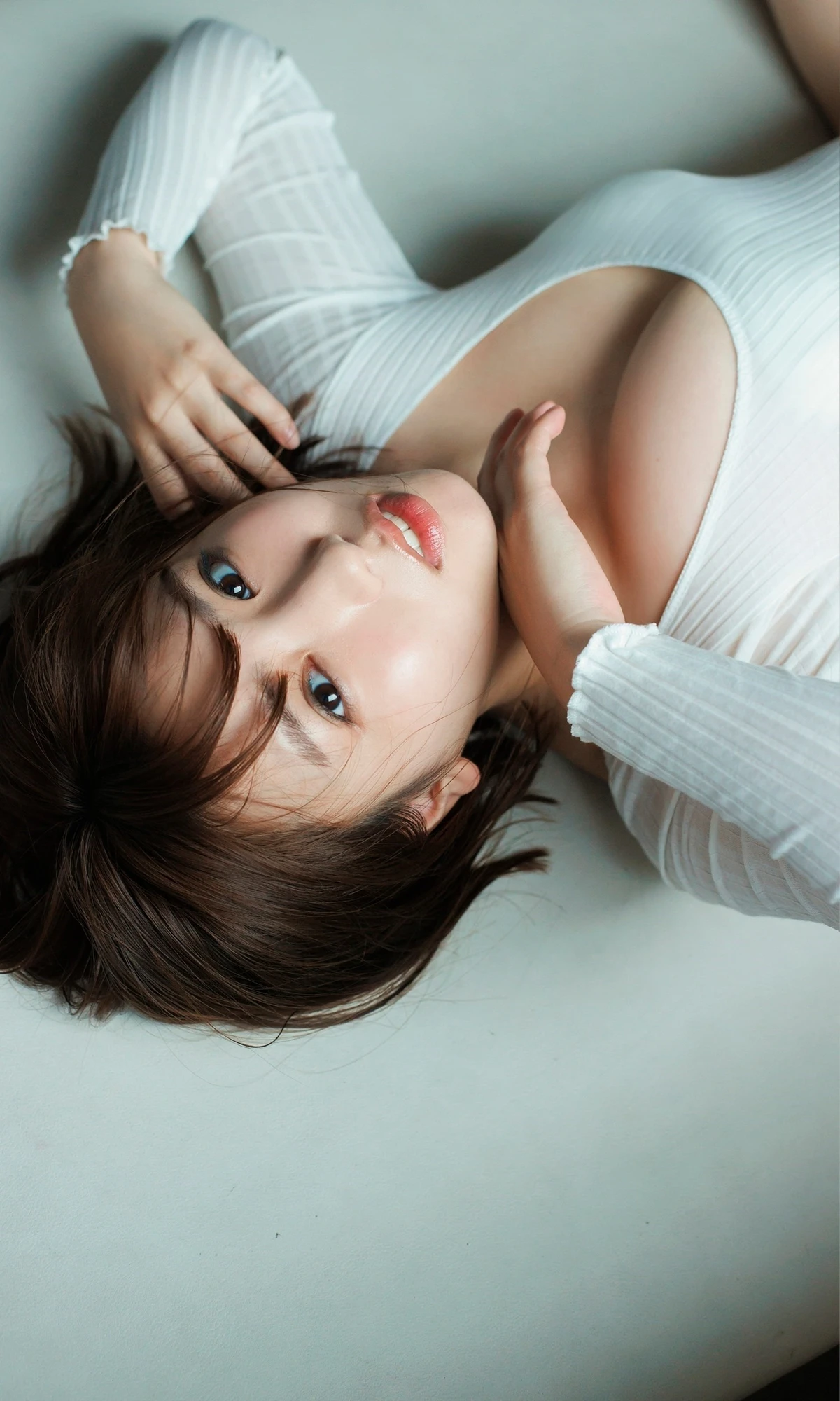 Aika Sawaguchi 沢口愛華, 週プレ Photo Book 「新東京亜熱帯～prologue～」 Set.02 - P18