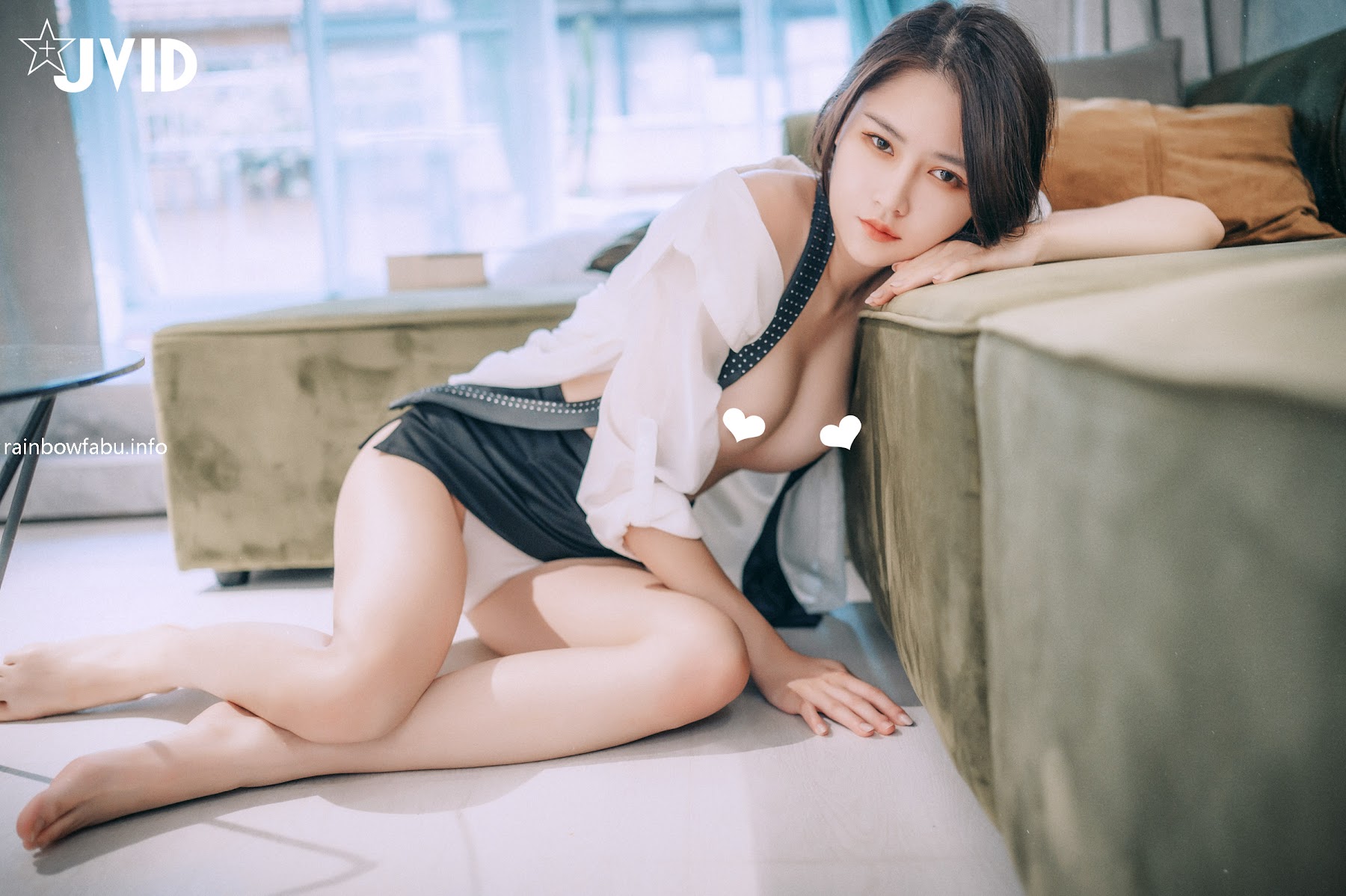 [JVID] 冰冰 – 性感长腿女秘书 - P33