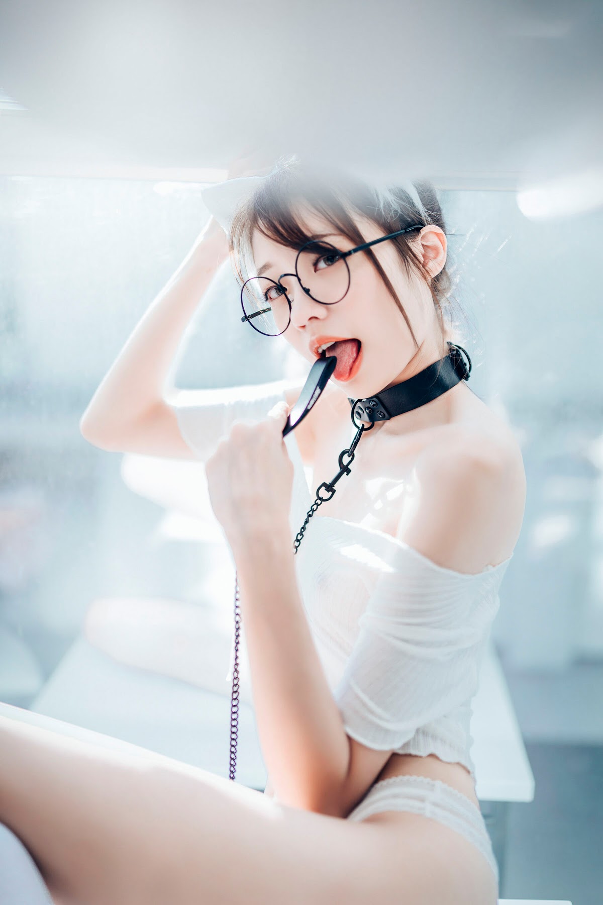 [JVID] 妍妍 Angel – 女孩在trasmart制服與眼鏡 - P101