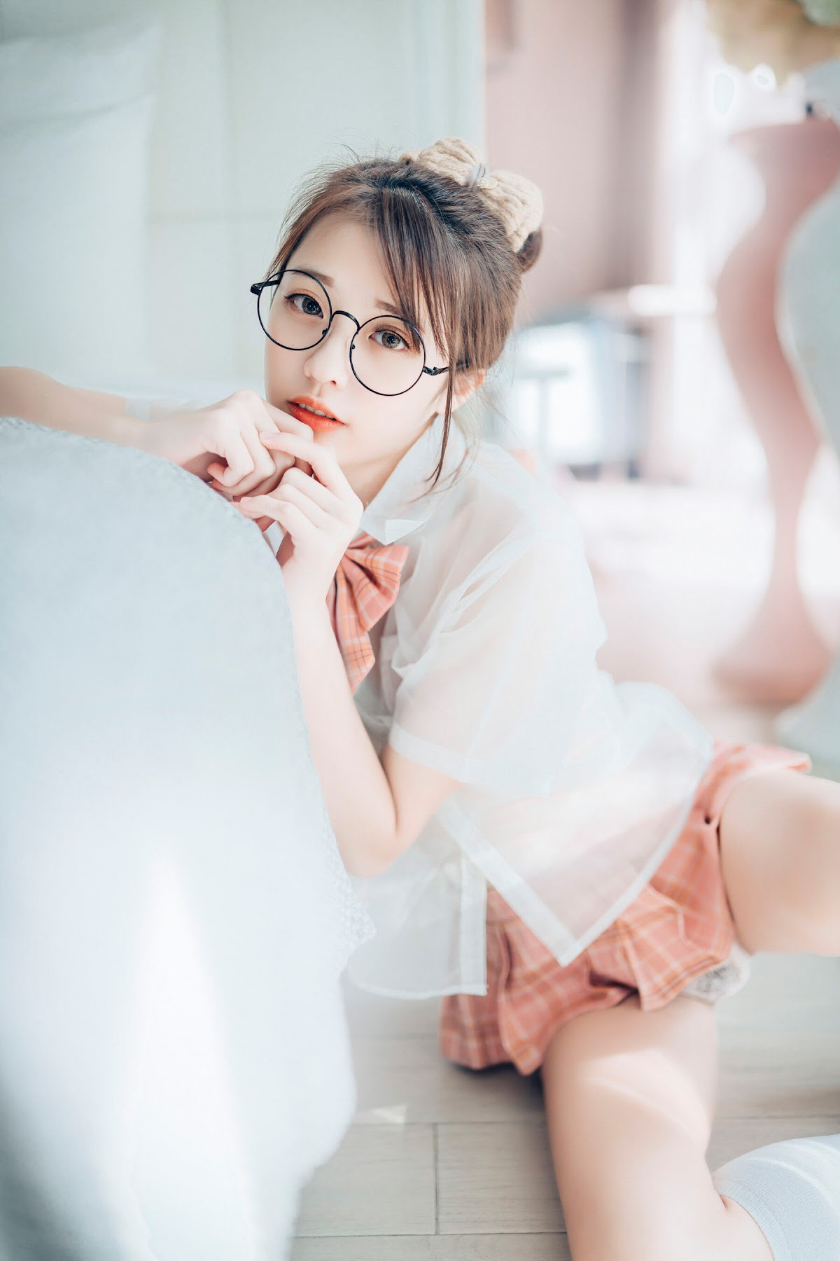 [JVID] 妍妍 Angel – 女孩在trasmart制服與眼鏡 - P16