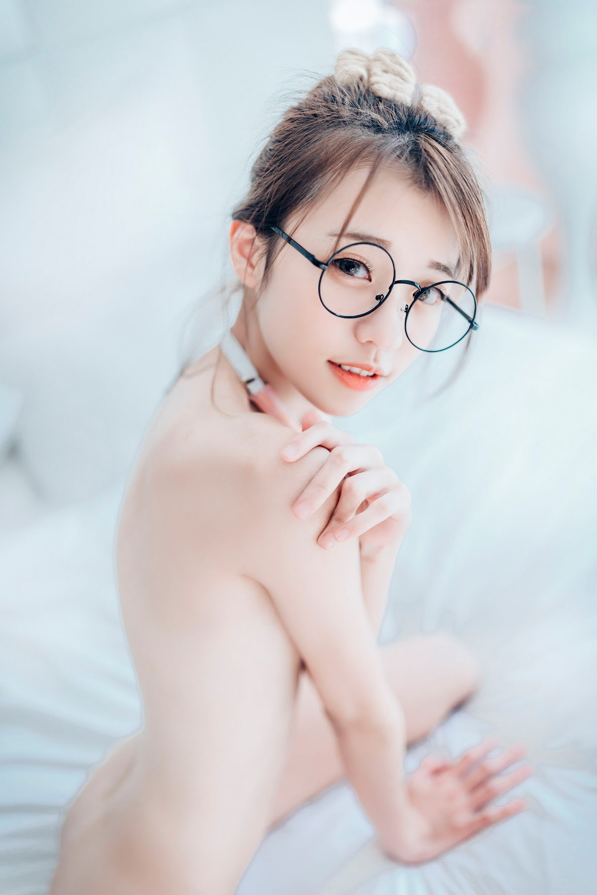 [JVID] 妍妍 Angel – 女孩在trasmart制服與眼鏡 - P79