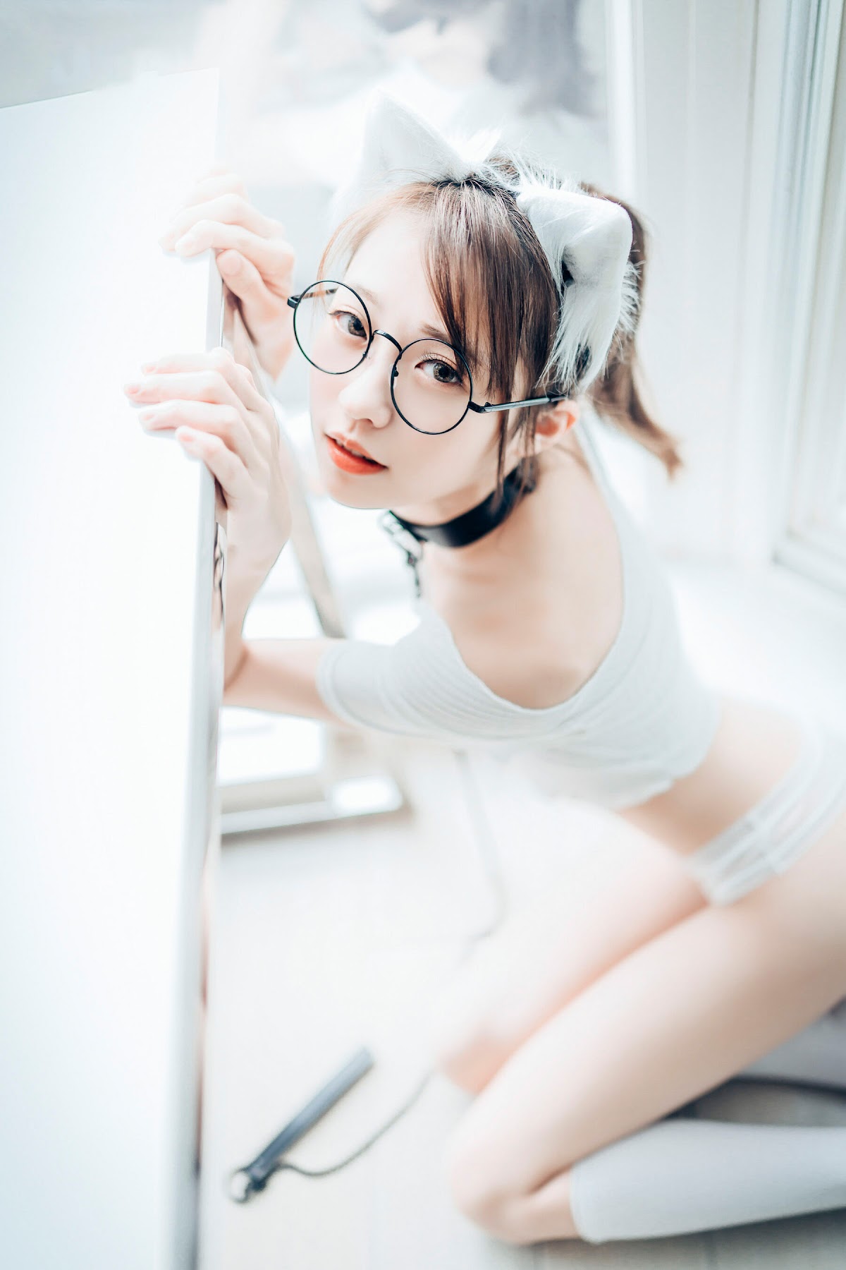 [JVID] 妍妍 Angel – 女孩在trasmart制服與眼鏡 - P86