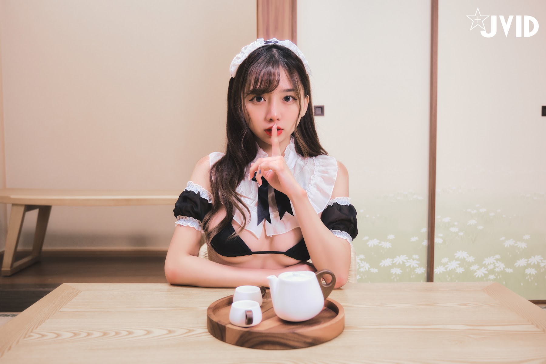 [JVID] ZAZA – 女仆服务-连欲望都蠢蠢欲动了 - P4