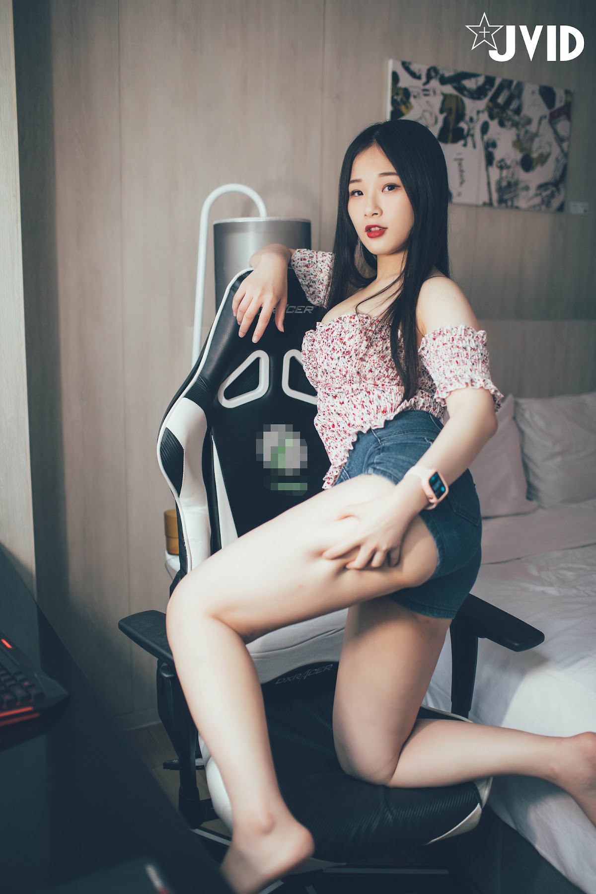 [JVID] 婕咪 Jucie – 網吧裏的女孩 - P14