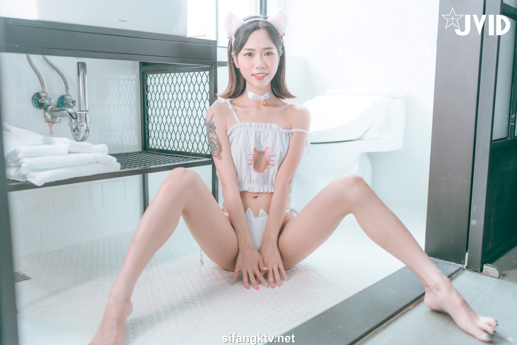 [JVID] 柔柔 – 溫柔貓系女孩的解放 - P69