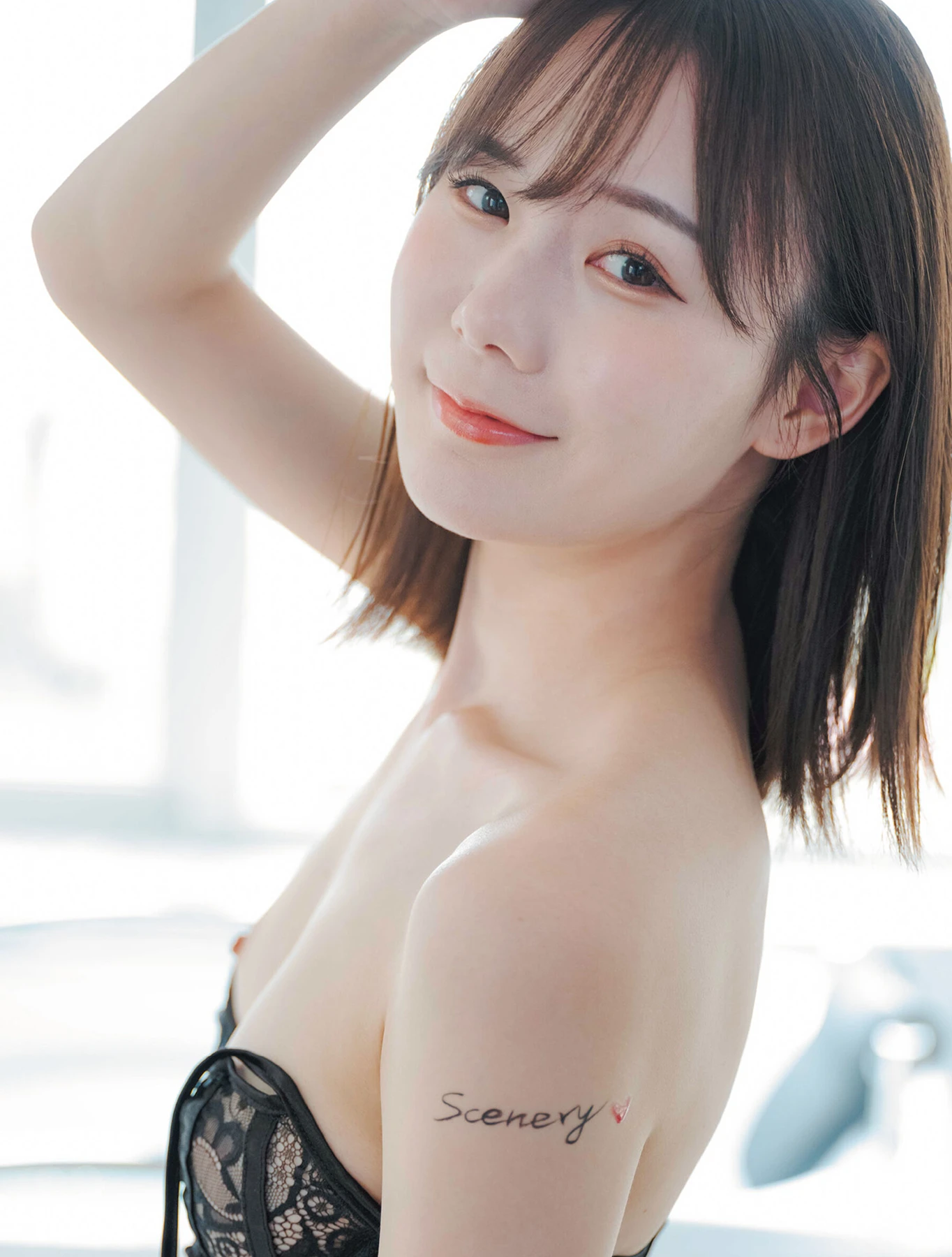 MIRU みる, アダルト写真集 「Scenery」 Set.03 - P1