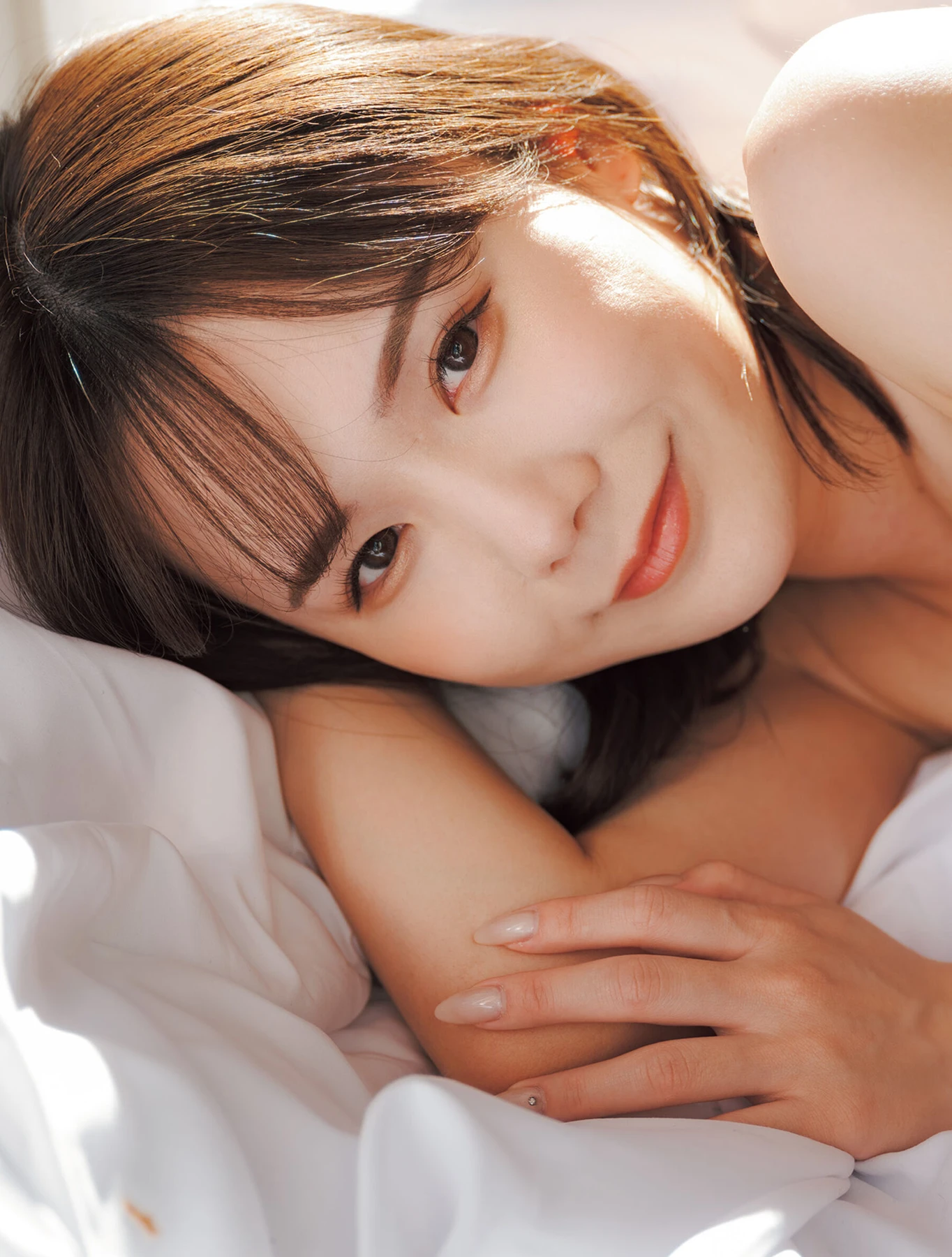 MIRU みる, アダルト写真集 「Scenery」 Set.04 - P11