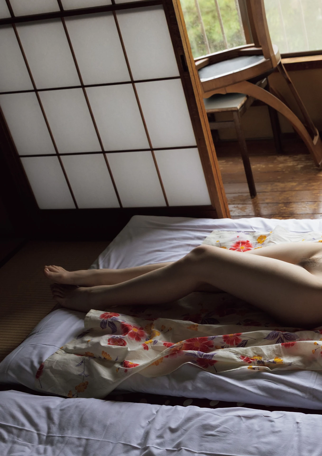 Emika Shirakami 白上咲花, 写真集 「Blooming」 Set.03 - P29