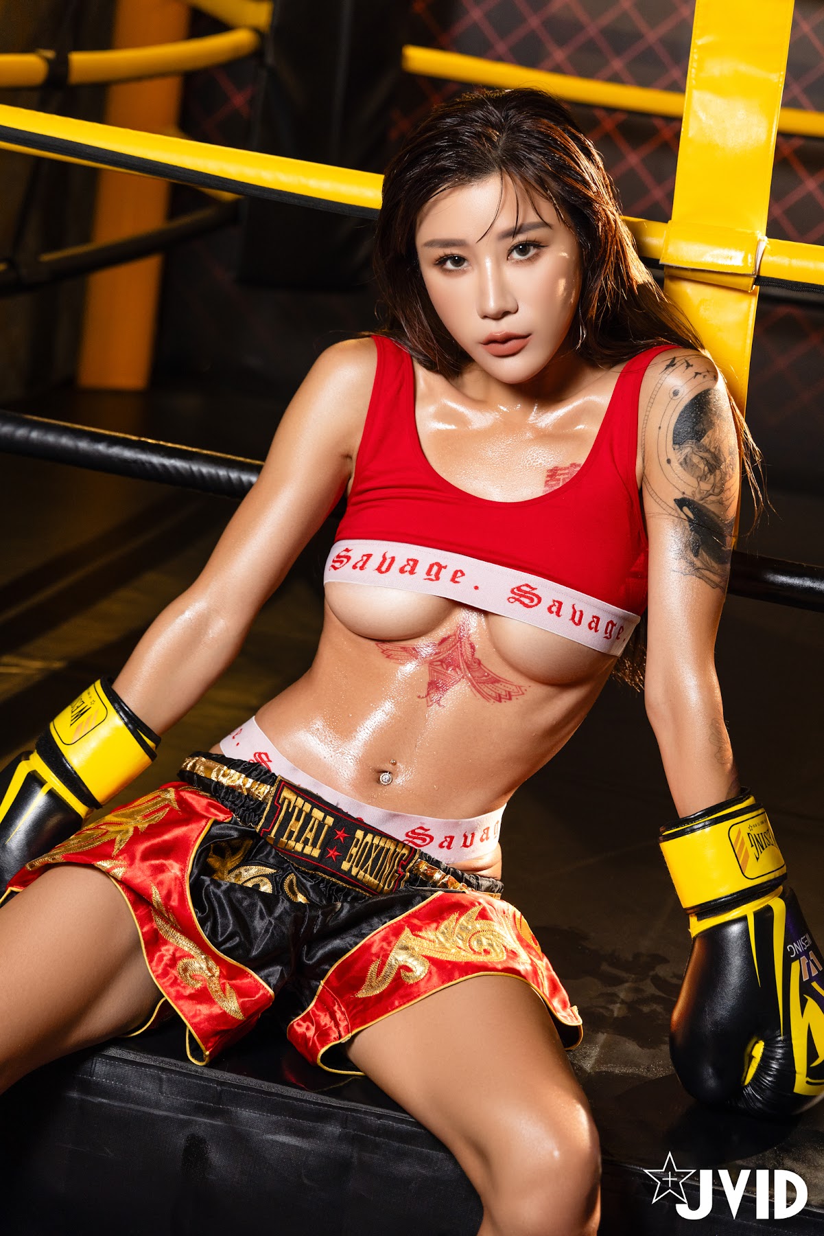 [JVID] Lara 雙囍 – 全裸搏擊擂台 The Empress’s Struggle in the Naked Fight Zone - P1