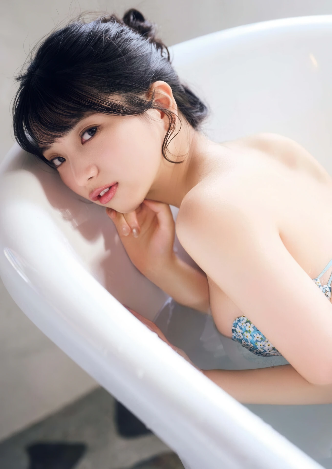 Hinano Himeno 姫野ひなの, Big Comic Spirits 2026 No.18 (ビッグコミックスピリッツ 2026年18号) - P13