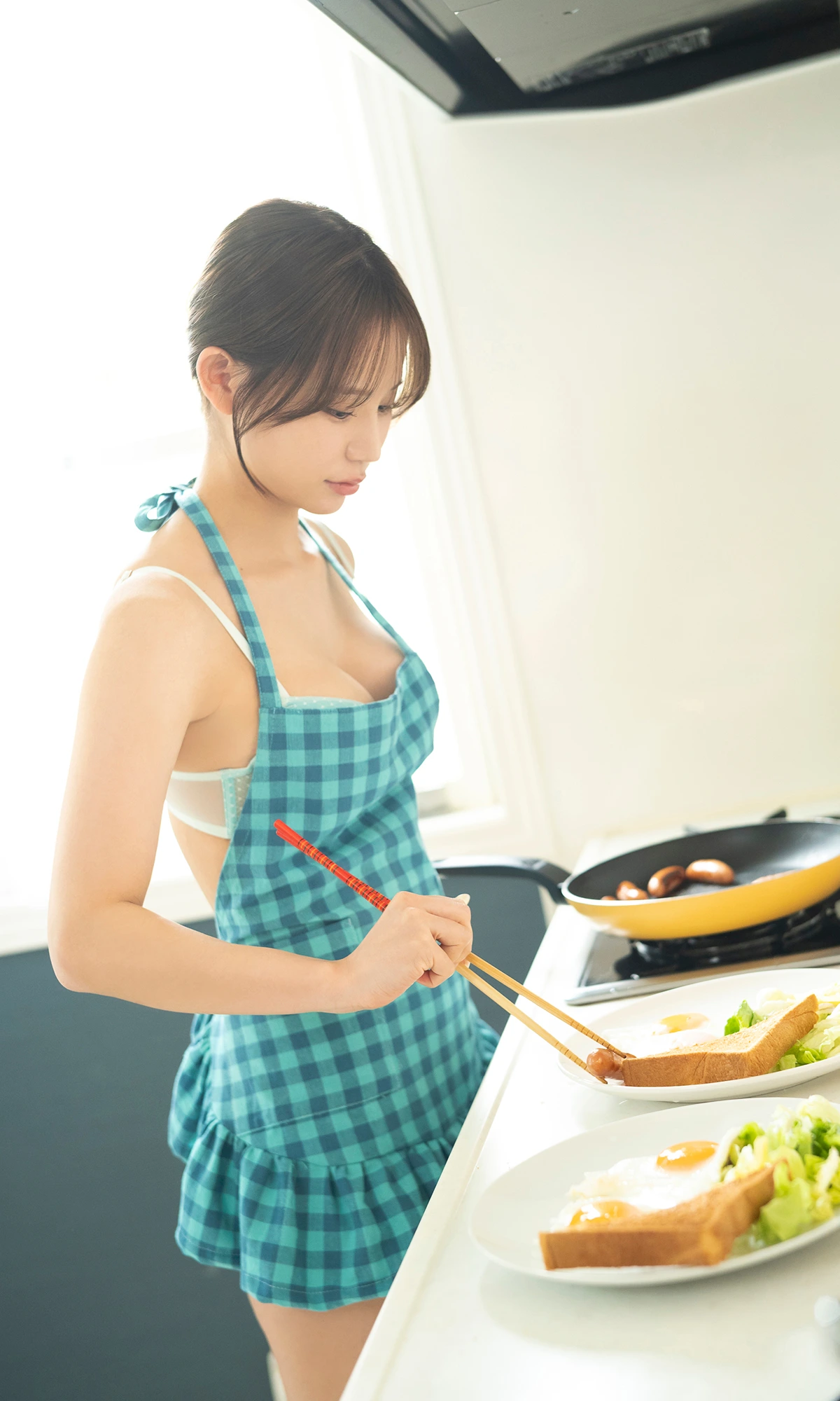 Miyu Wada 和田海佑, 1stデジタル写真集 「Honeymoon～prologue～」 - P33