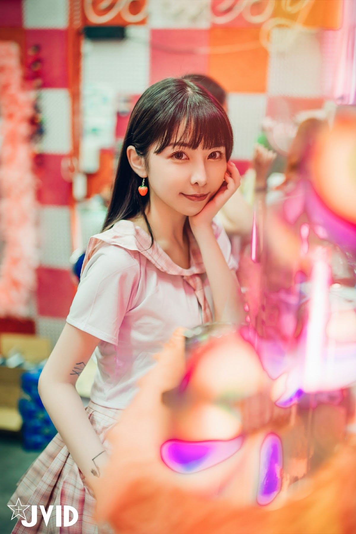 [JVID] 辰辰 & 胎尼 – 檳榔西施情色妄想 - P134