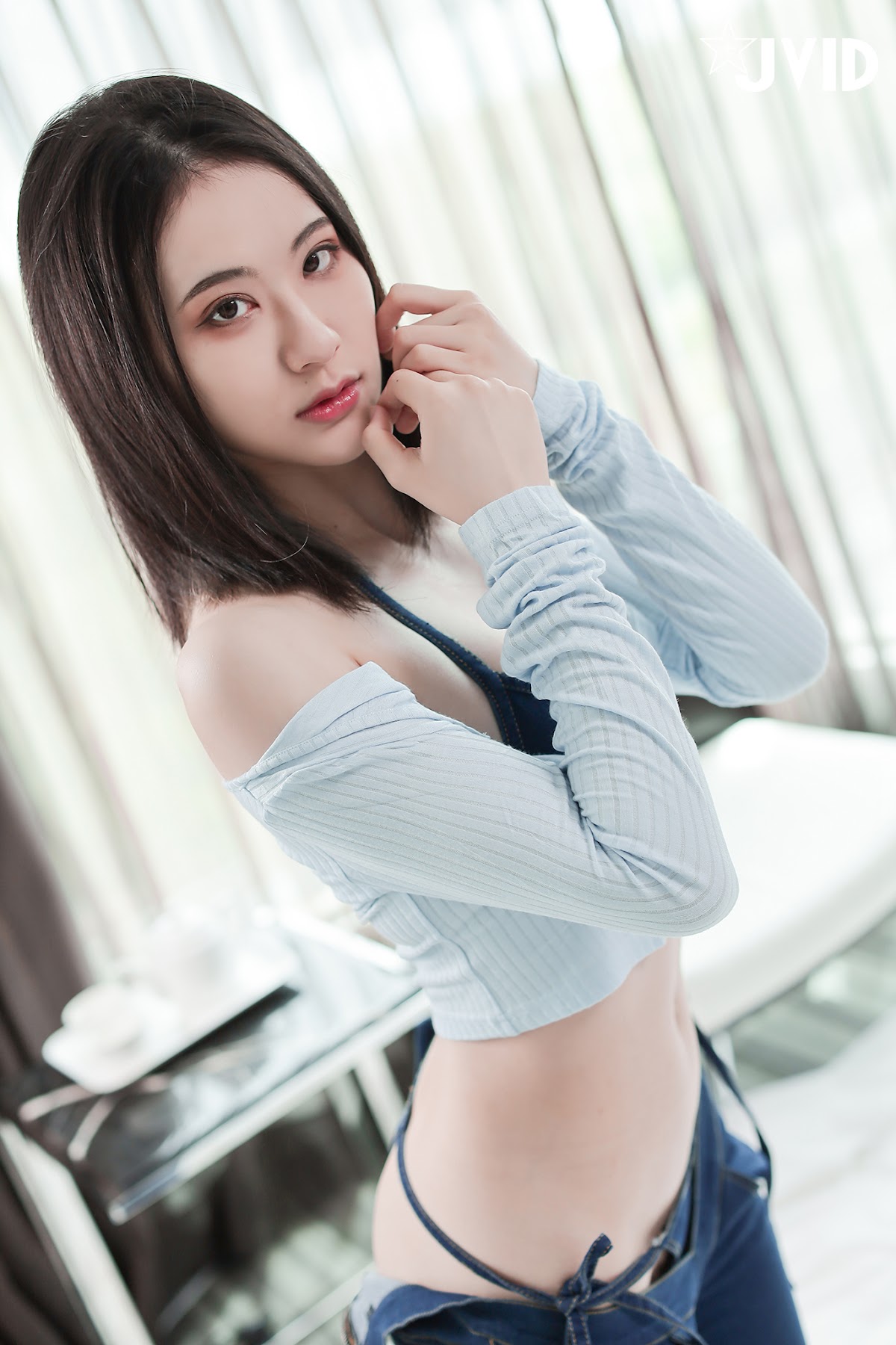 [JVID] 阿黎 – 性感女神阿 黎吉他妹妹 - P1