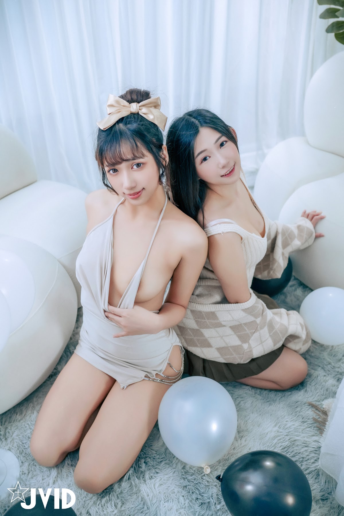 [JVID] 井野奈 & 肉包 – 色慾融合の閨蜜慶生派對 - P30