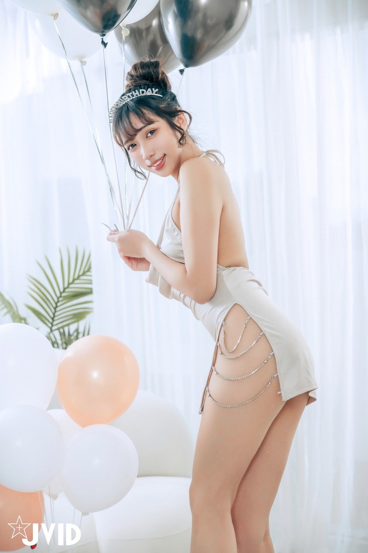 [JVID] 井野奈 & 肉包 – 色慾融合の閨蜜慶生派對 - P41